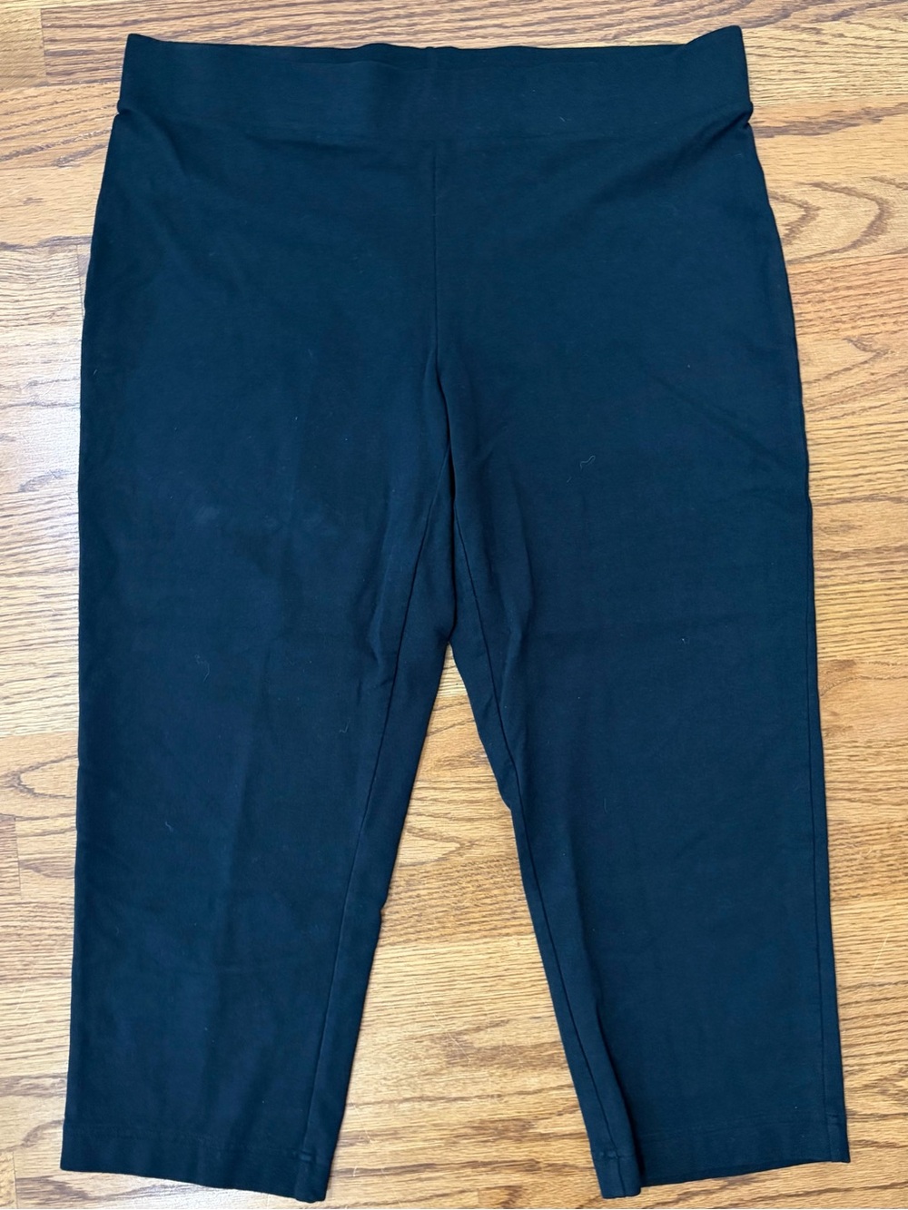 J. Jill Black Slim-Leg Cropped Pull-On Pants (M)